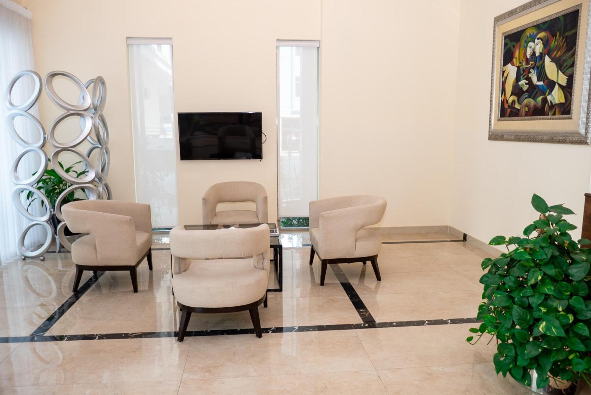 Excelsior Luxury Apartments Al-Manamah Bagian luar foto