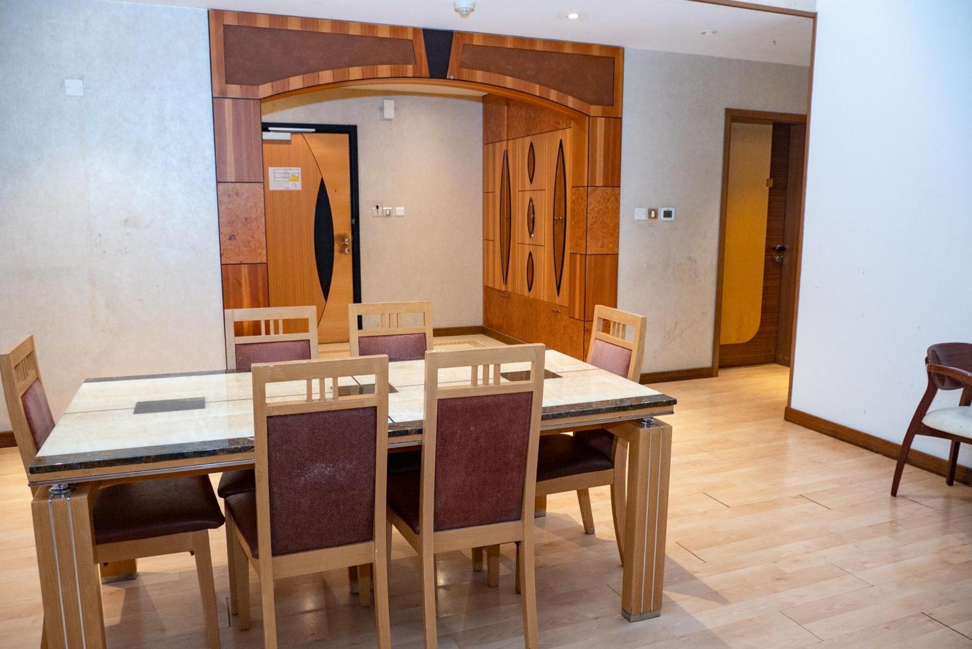 Excelsior Luxury Apartments Al-Manamah Bagian luar foto