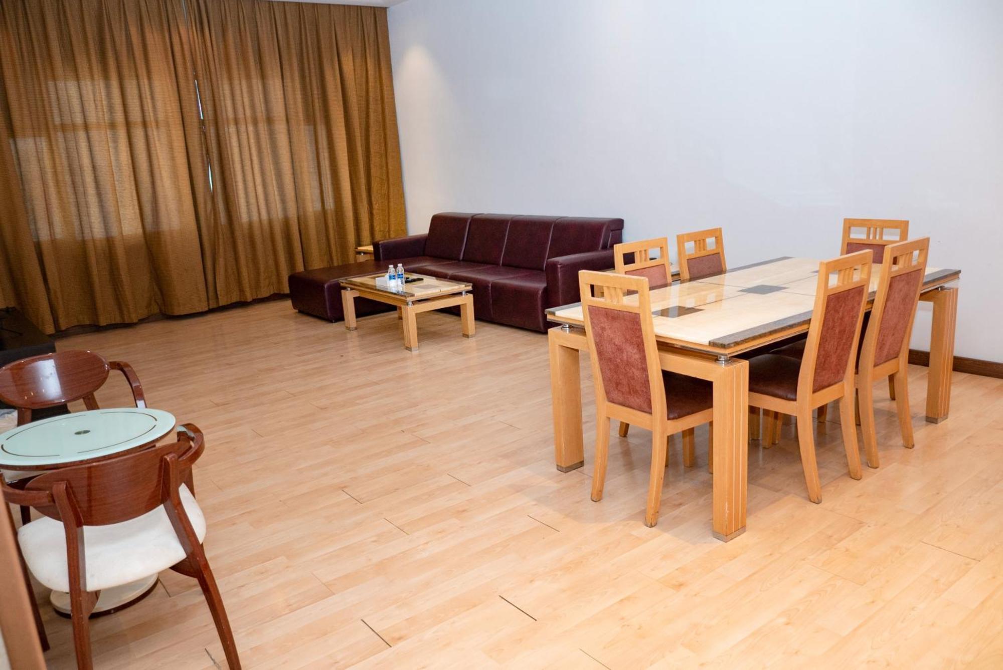Excelsior Luxury Apartments Al-Manamah Bagian luar foto