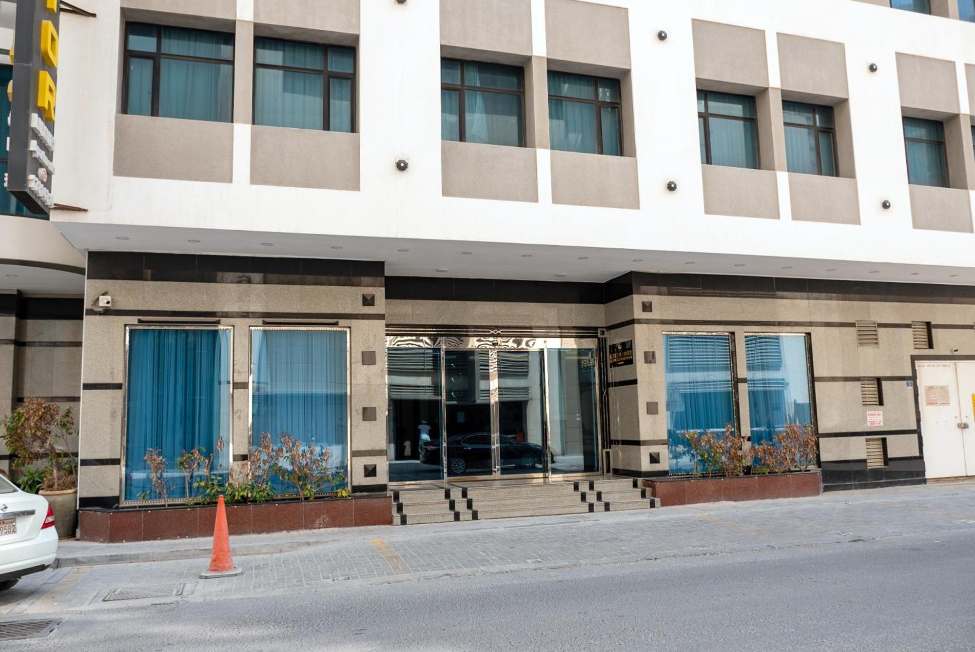 Excelsior Luxury Apartments Al-Manamah Bagian luar foto